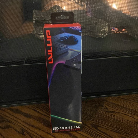 LED Mouse Pad with 12 different light modes 
 NWT - Picture 4 of 9